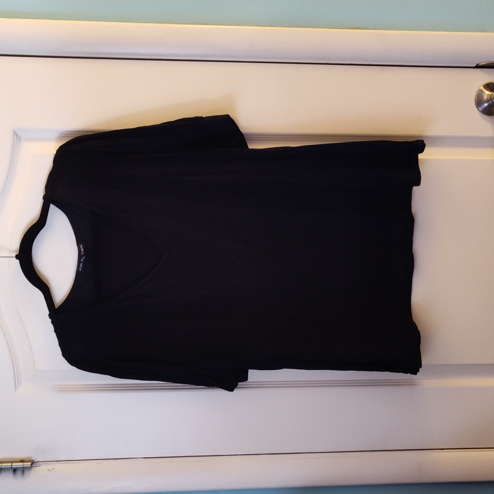 Super soft Kim and Cami size 2x black T-shirt